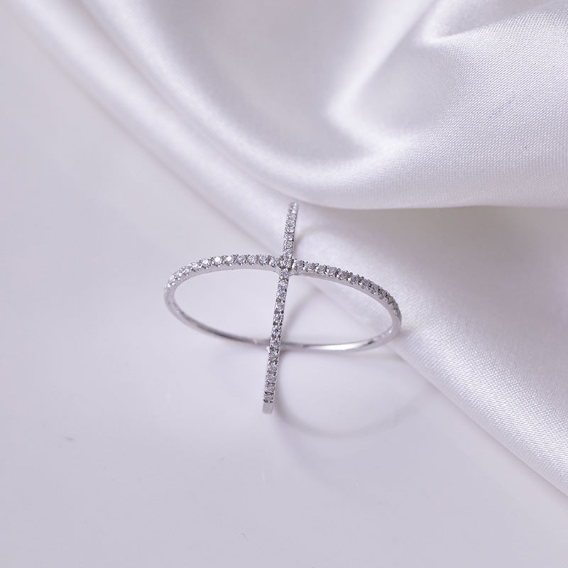 925 Sterling Silver Moissanite Crisscross Ring 