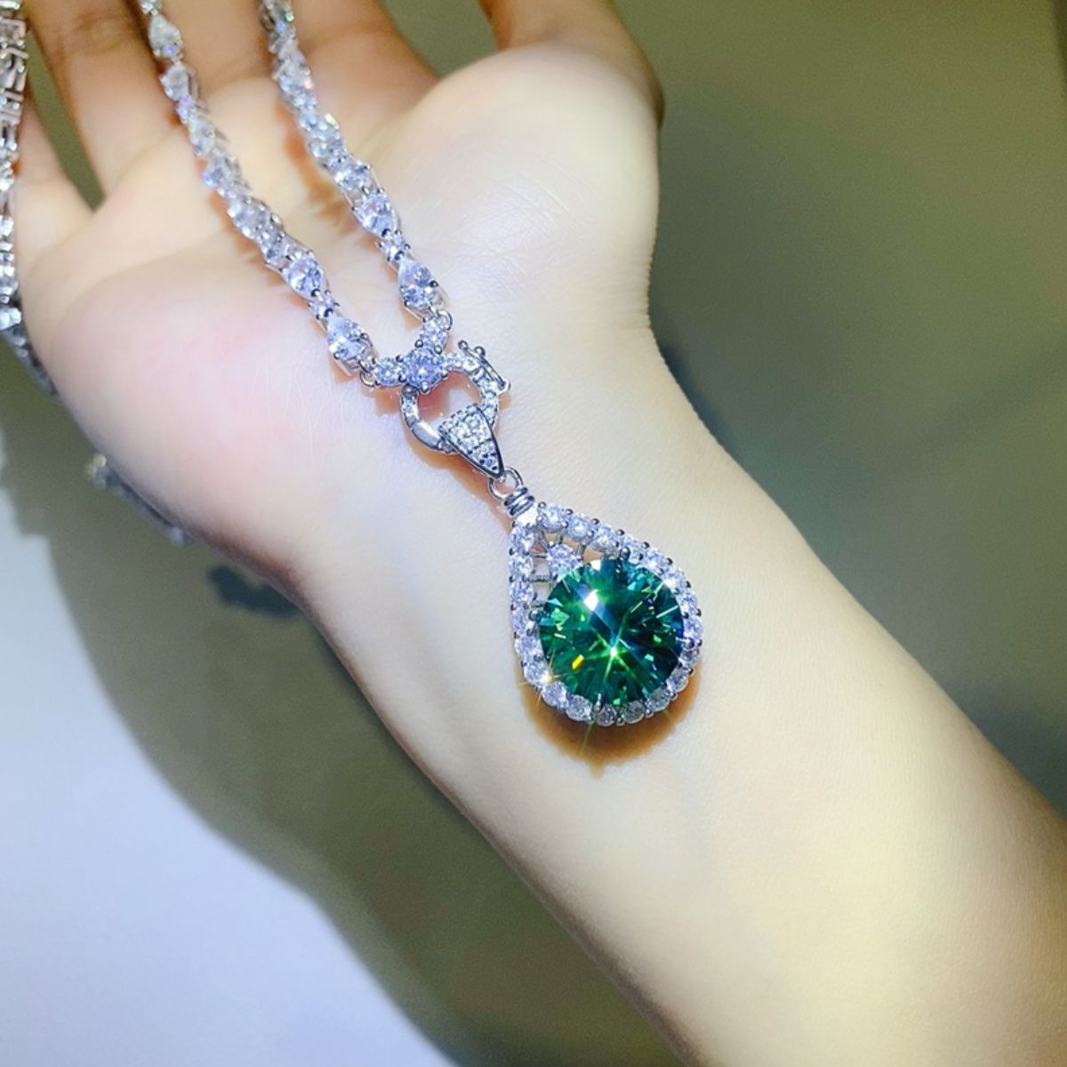 10 Carat Moissanite 925 Sterling Silver Teardrop Shape Necklace 