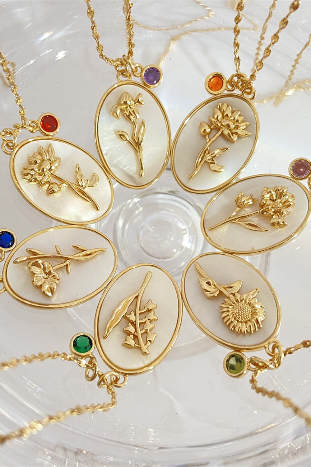 Flower Shell Pendant Copper Necklace 