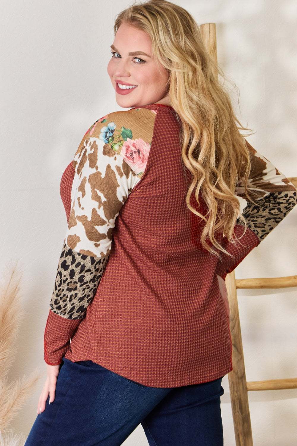 Hailey & Co Full Size Leopard Waffle-Knit Blouse 