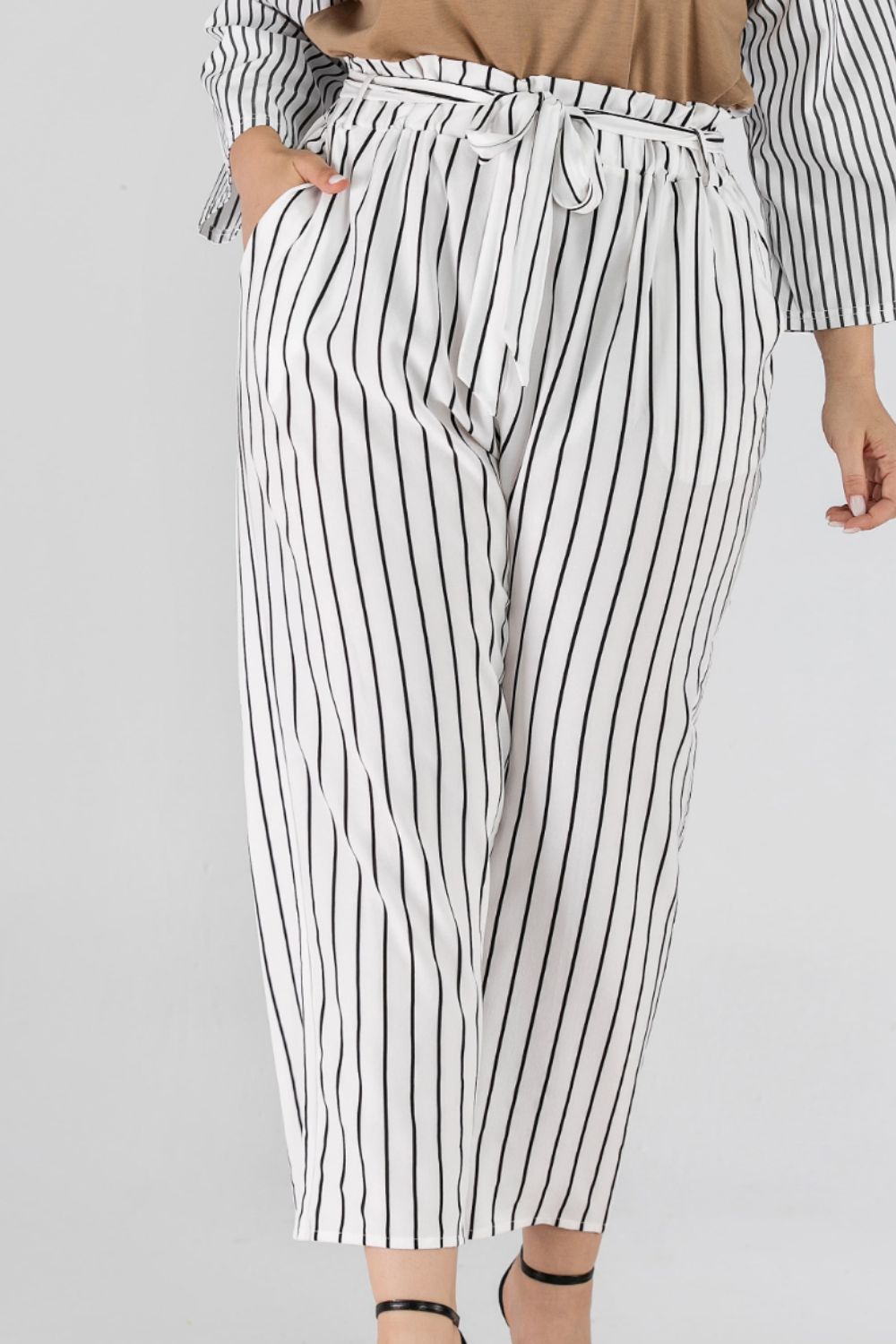 Striped Paperbag Waist Cropped Pants 