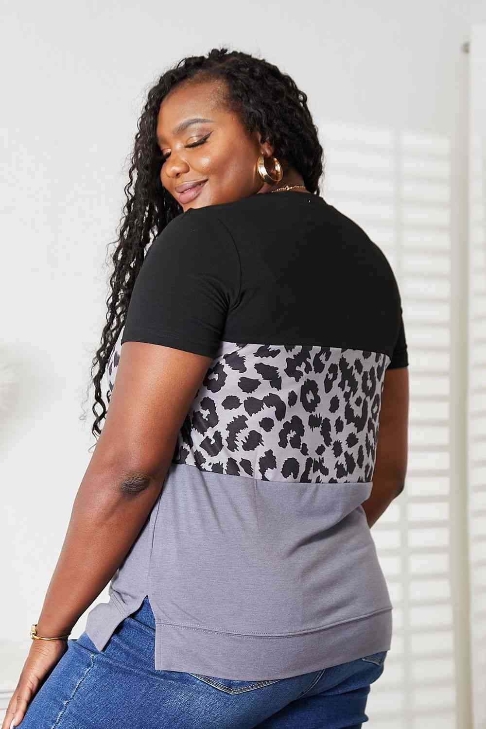 Double Take Leopard Print Color Block Short Sleeve T-Shirt 