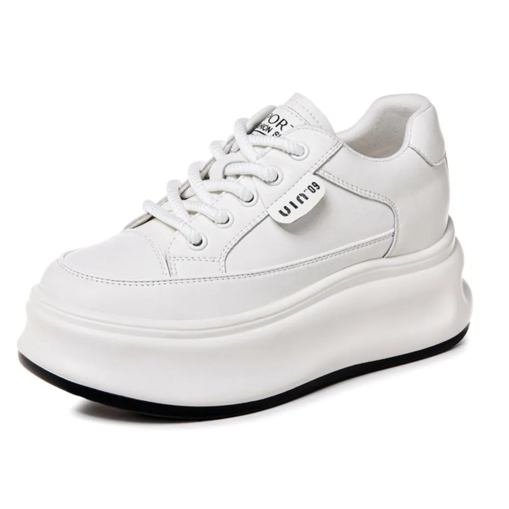Lace Up Round Toe Platform Sneakers 