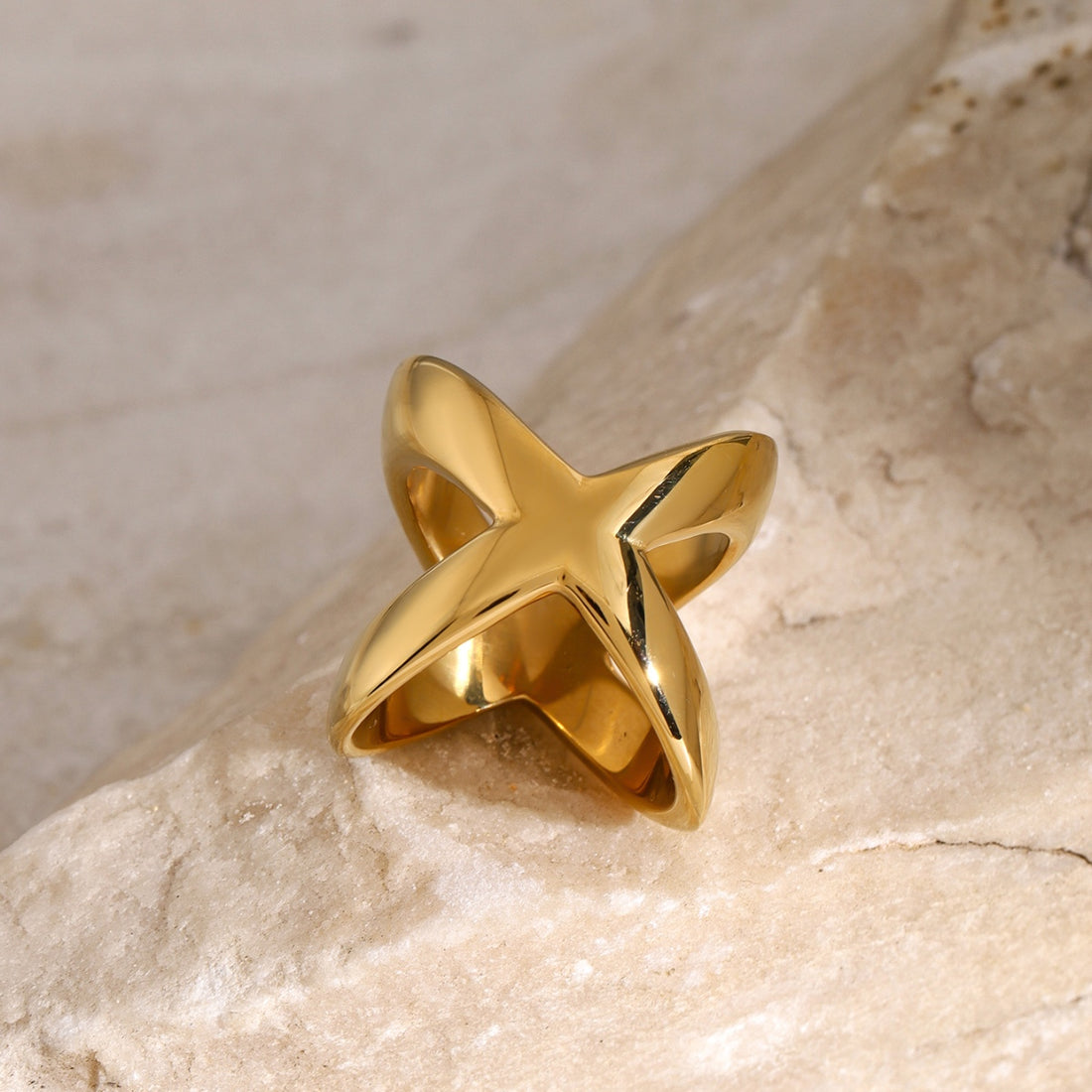 18K Gold-Plated Crisscross Ring 