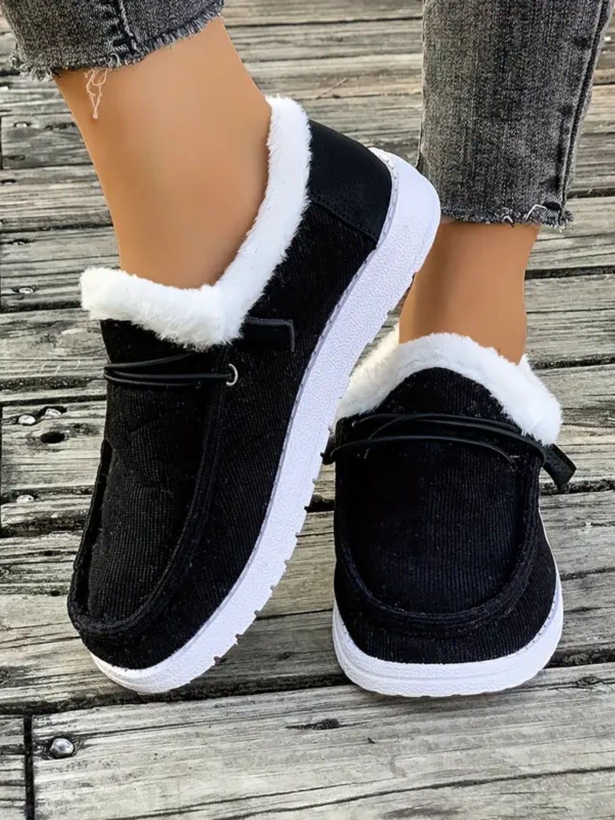 Fluff Round Toe Flat Slip-Ons 