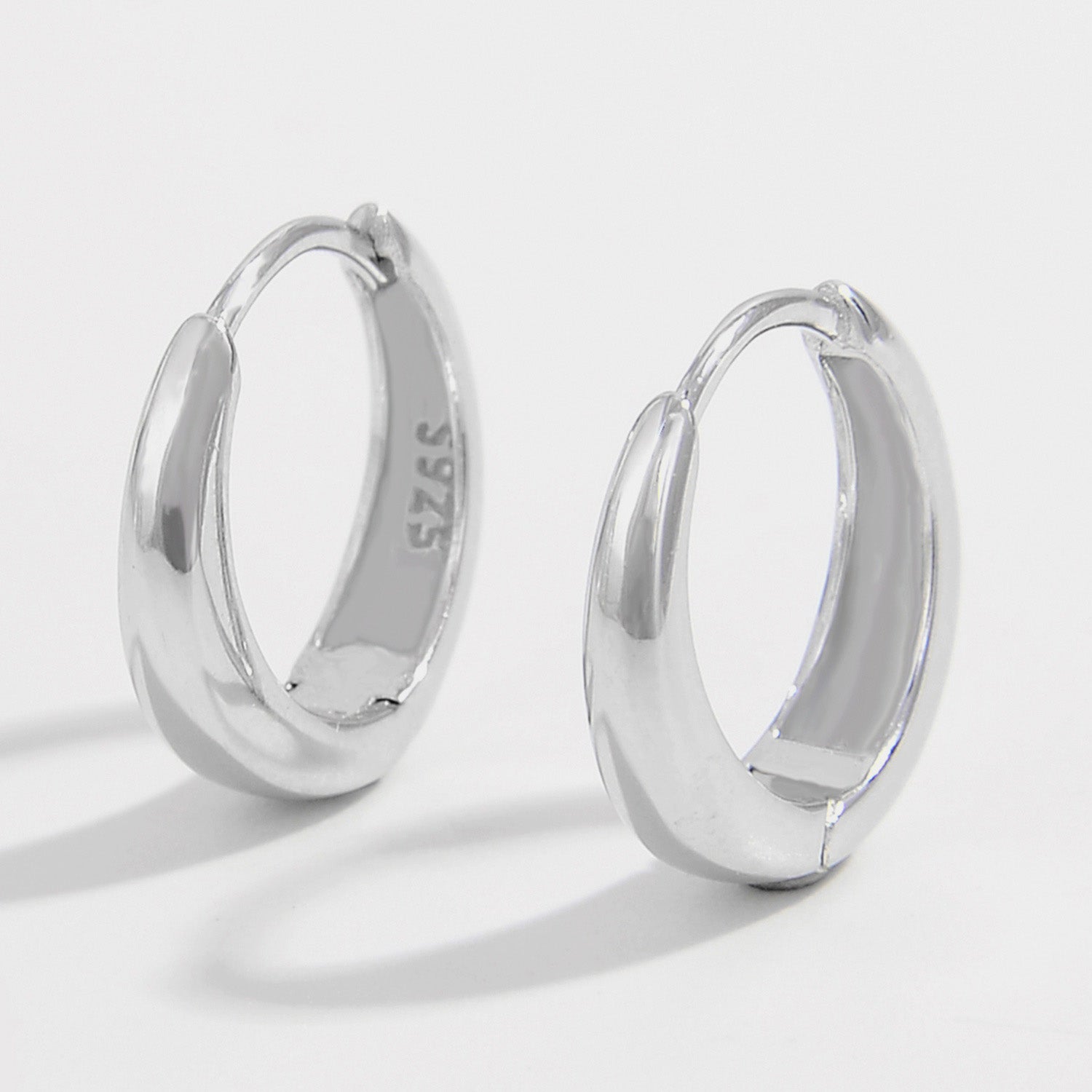 925 Sterling Silver Huggie Earrings 