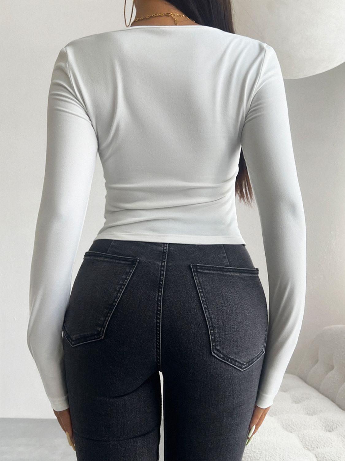 Devine Tied Long Sleeve T-Shirt 