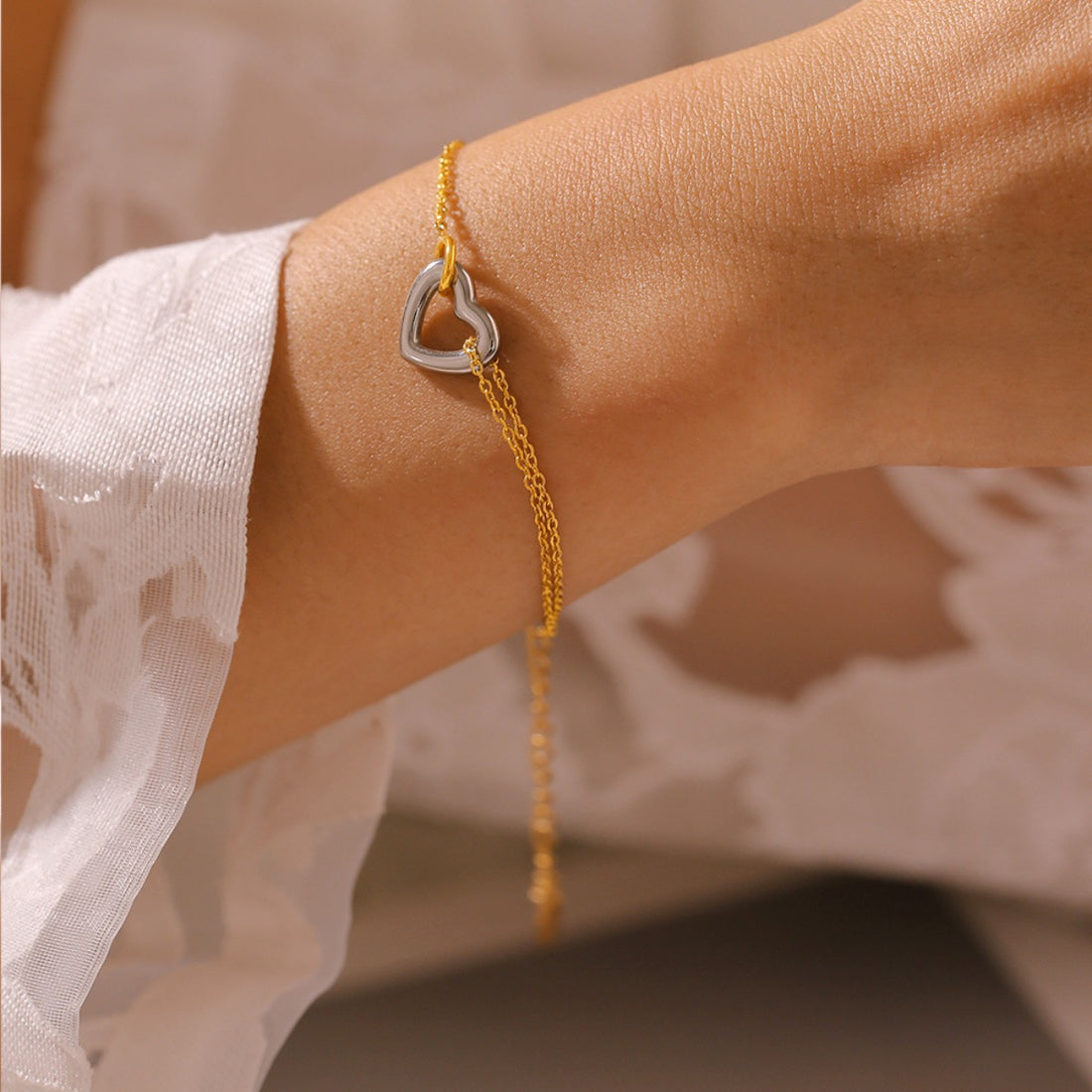 18K Gold-Plated Heart Bracelet 