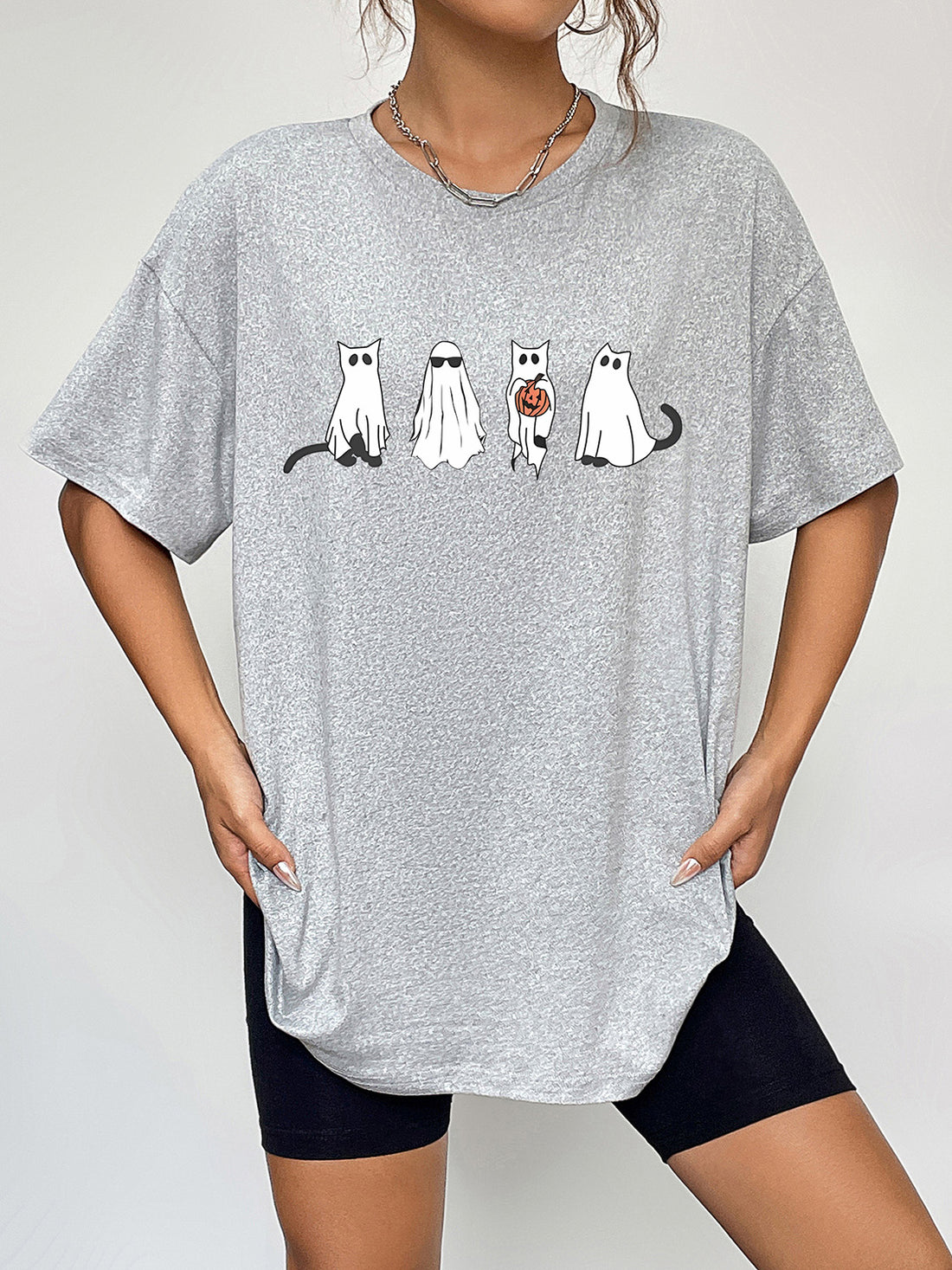 Round Neck Short Sleeve Ghost Graphic T-Shirt 
