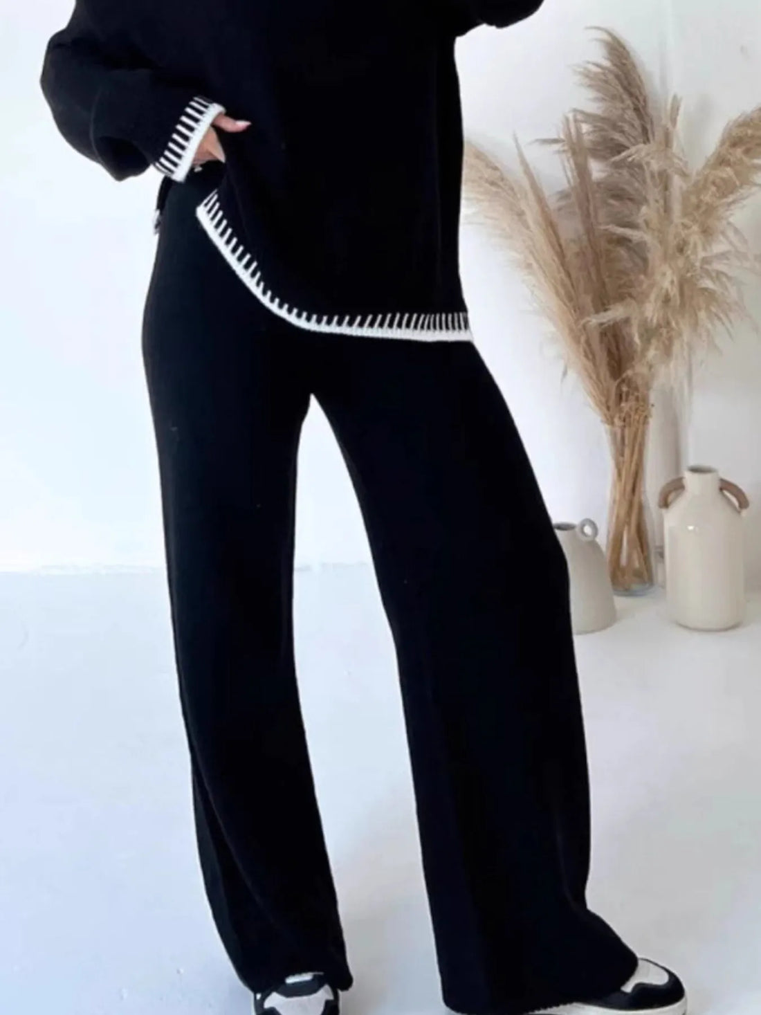 Contrast Trim Round Neck Top and Pants Sweater Set Two Piece Dresses