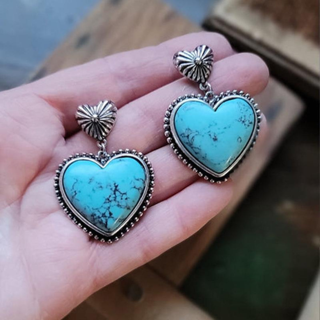 Artificial Turquoise Alloy Heart Dangle Earrings 