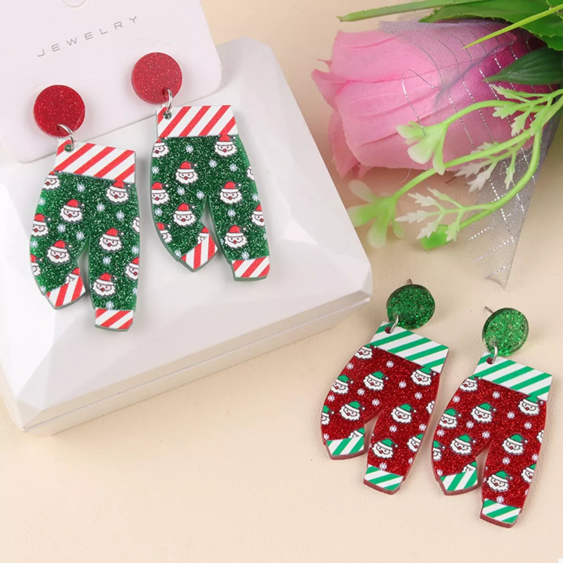 Christmas Holiday Santa Dangle Earrings 