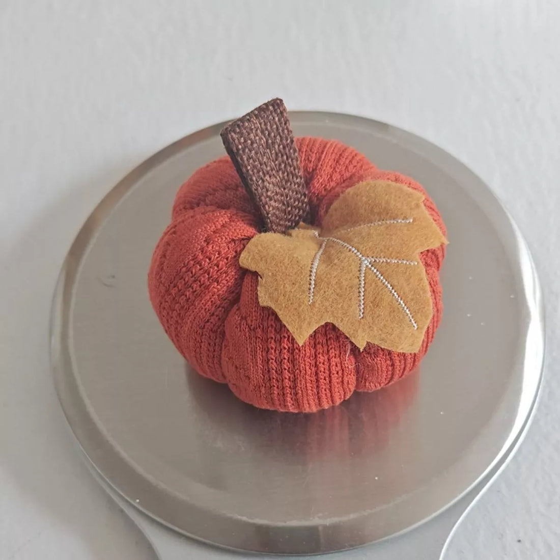 Knitted Pumpkin Decorative Ornaments 