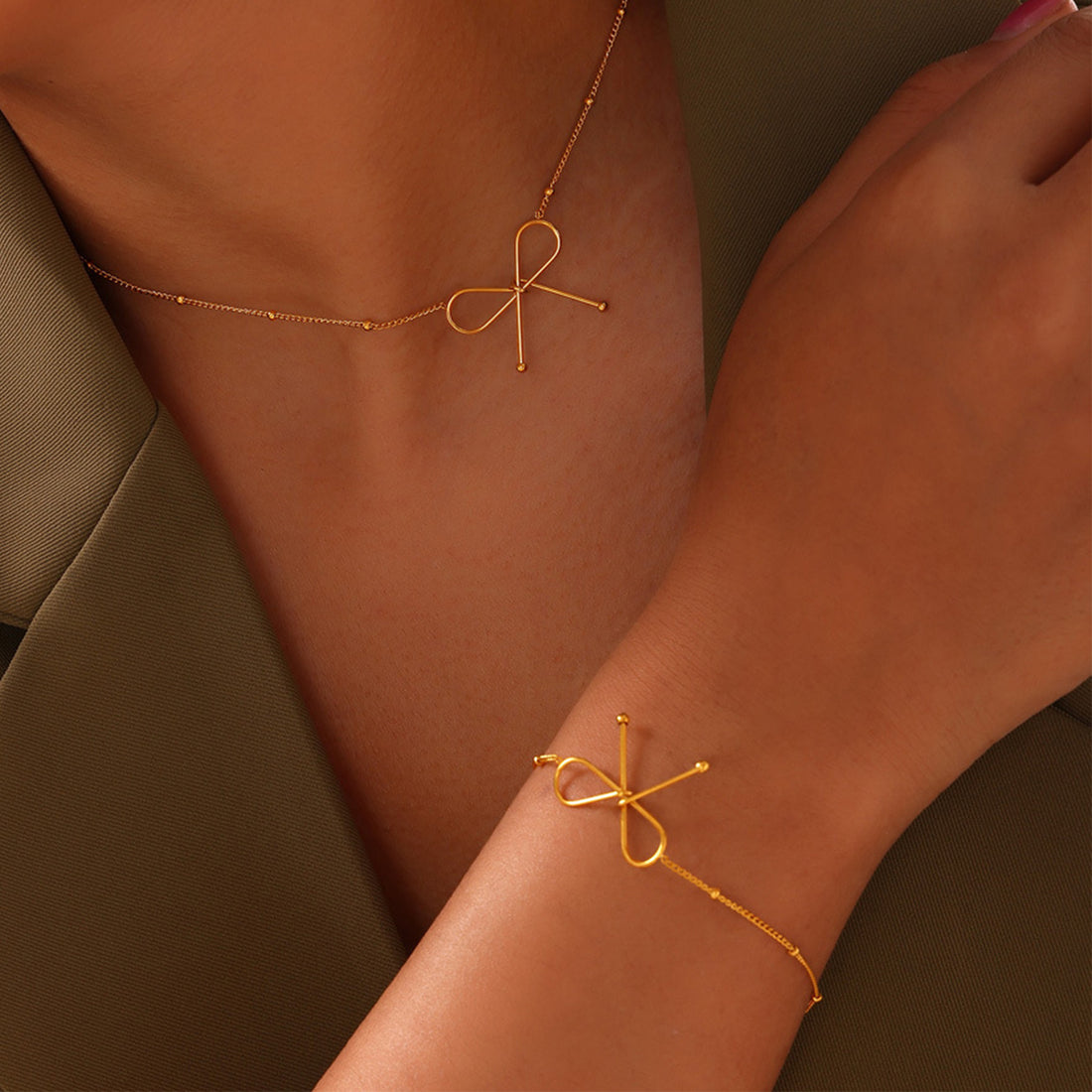 Titanium Steel Bow Bracelet 