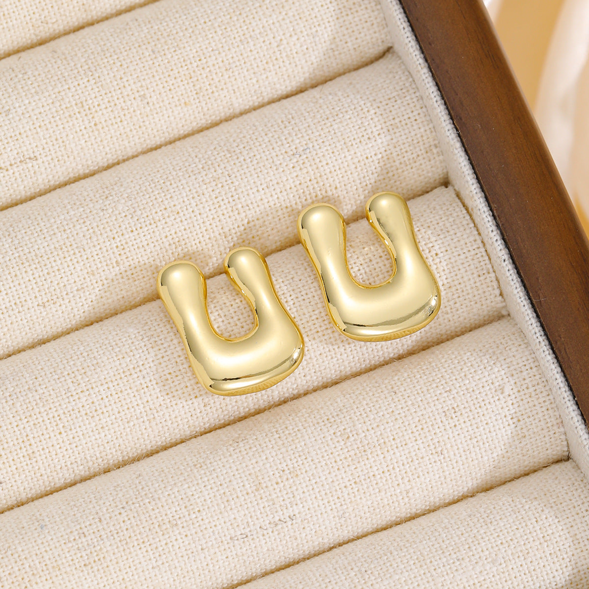 18K Gold-Plated Bubble Letter Stud Earrings 