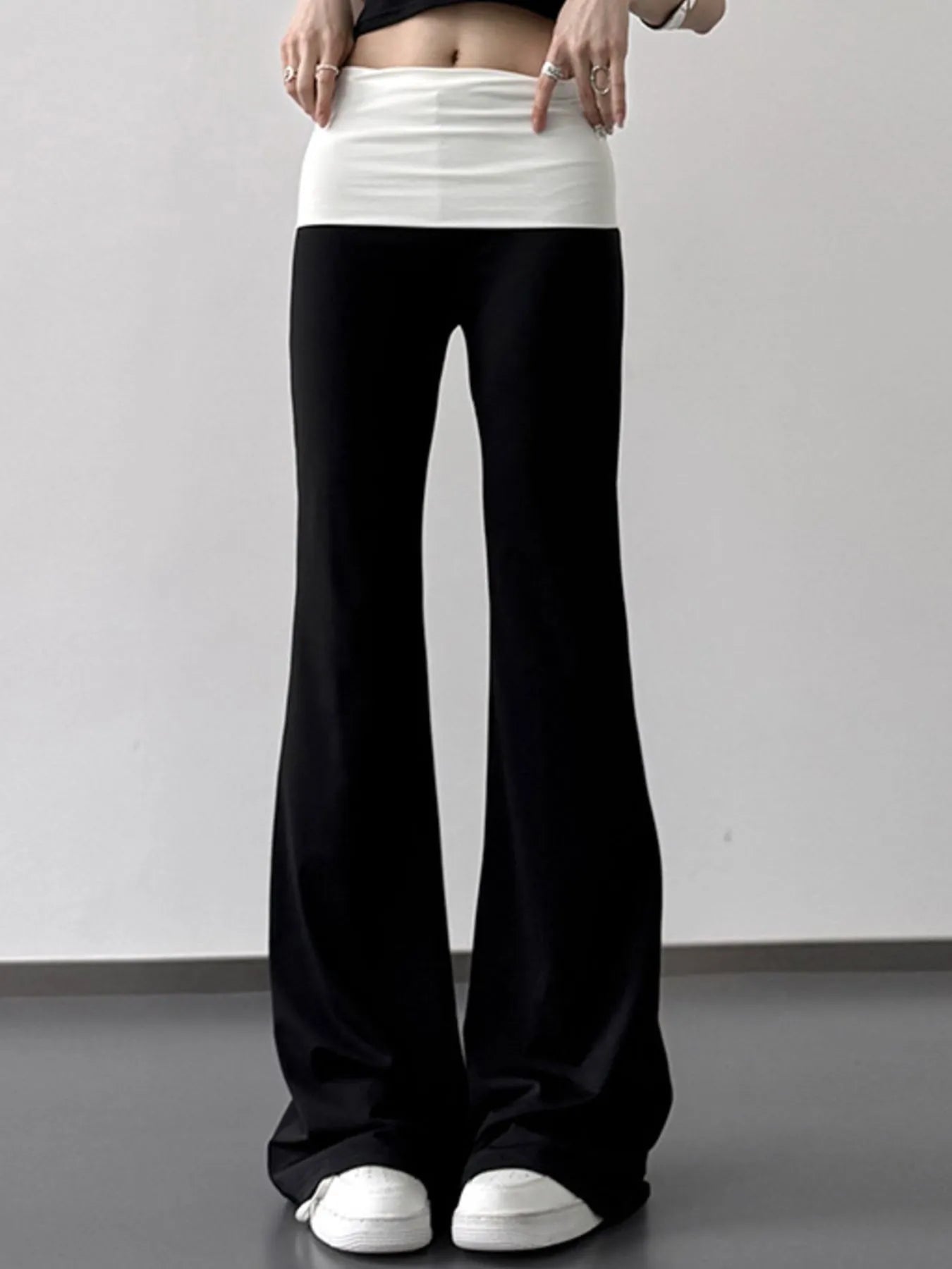 Contrast Waistband Flare Pants 