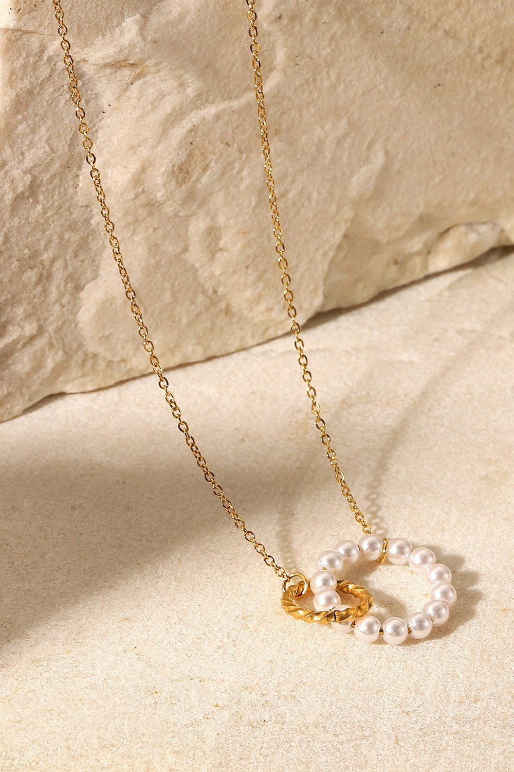 Pearl Hoop Link Pendant Necklace 