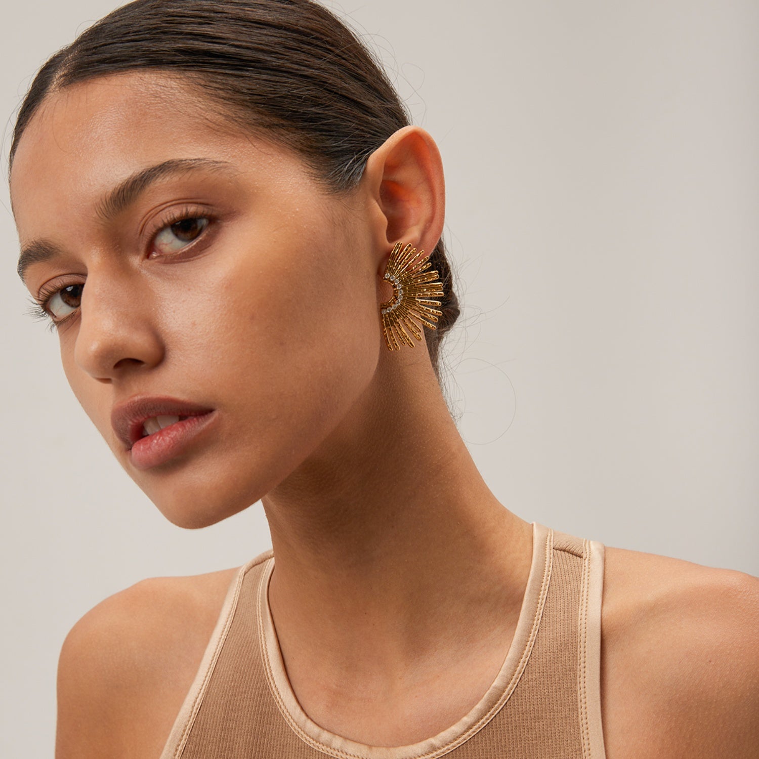 Stainless Steel Inlaid Zircon Stud Earrings 