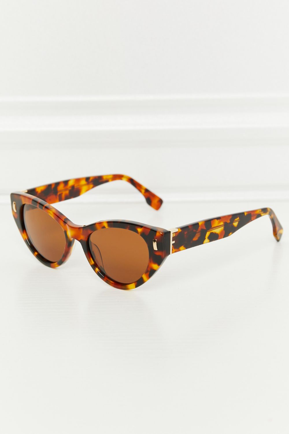 Tortoiseshell Acetate Frame Sunglasses 