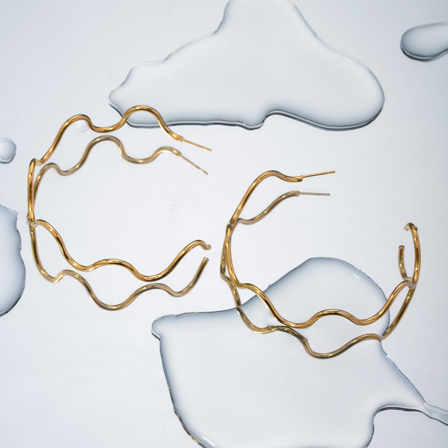 Stainless Steel Wave Shape C-Hoop Earrings 