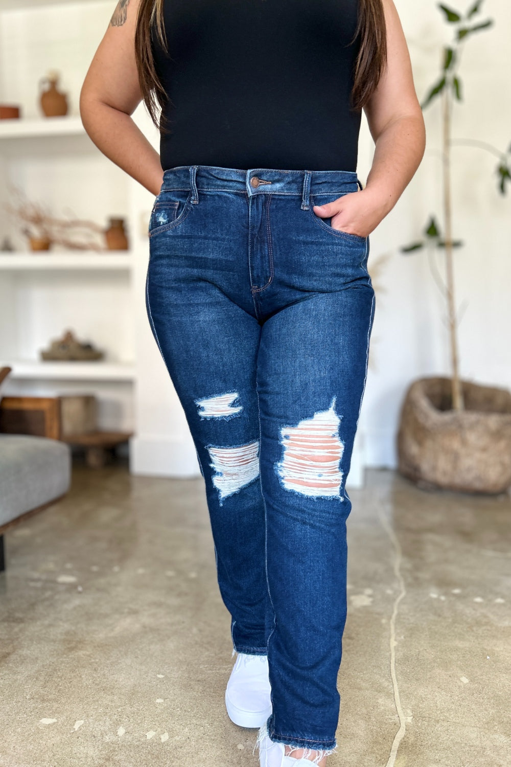 Judy Blue Full Size High Waist Rigid Magic Heavy Destroy Straight Jeans 