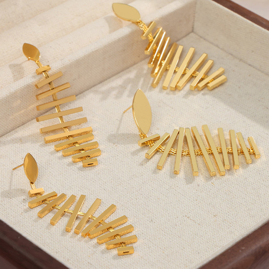 Titanium Steel Fishbone Shape Earrings 