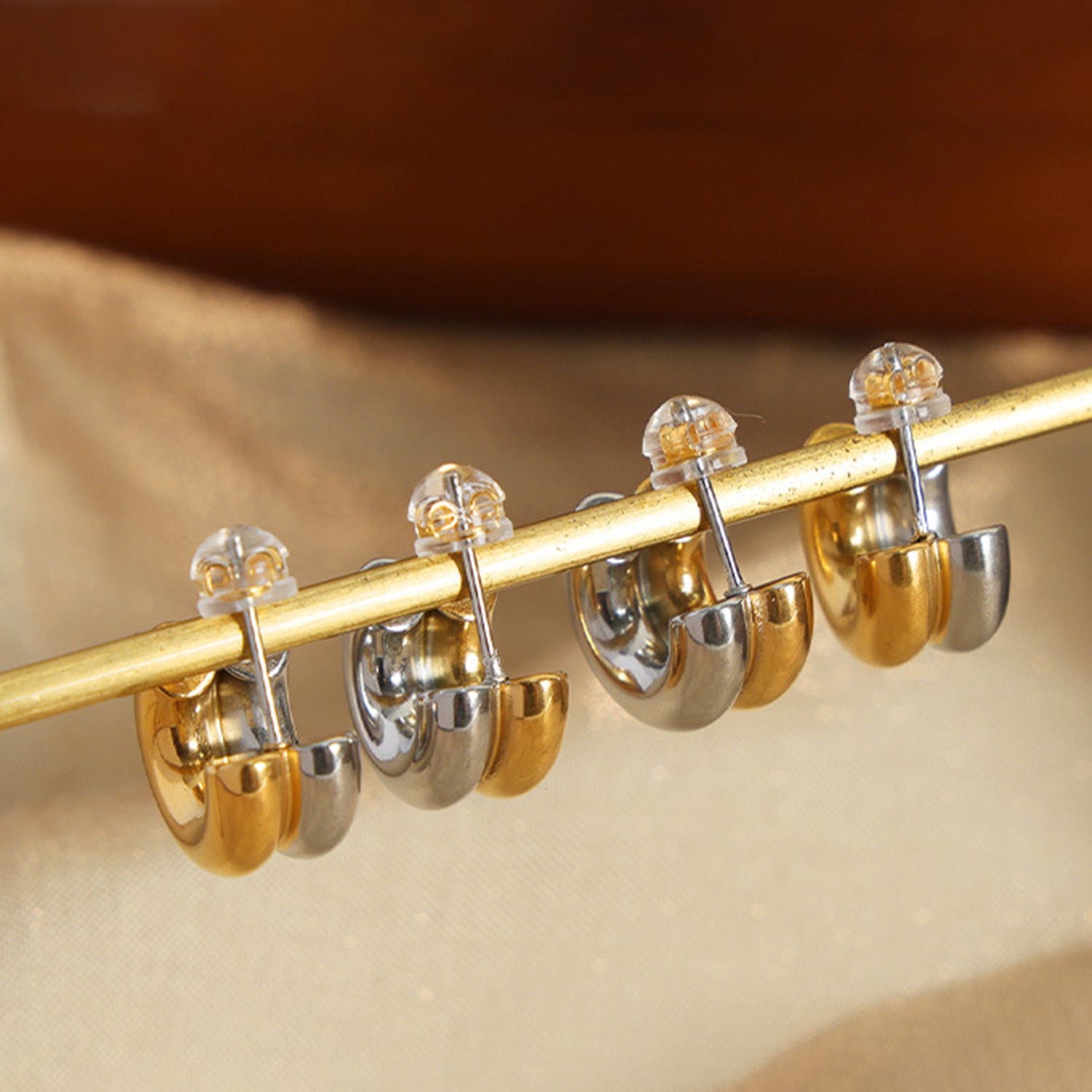 18K Gold-Plated C-Hoop Earrings 