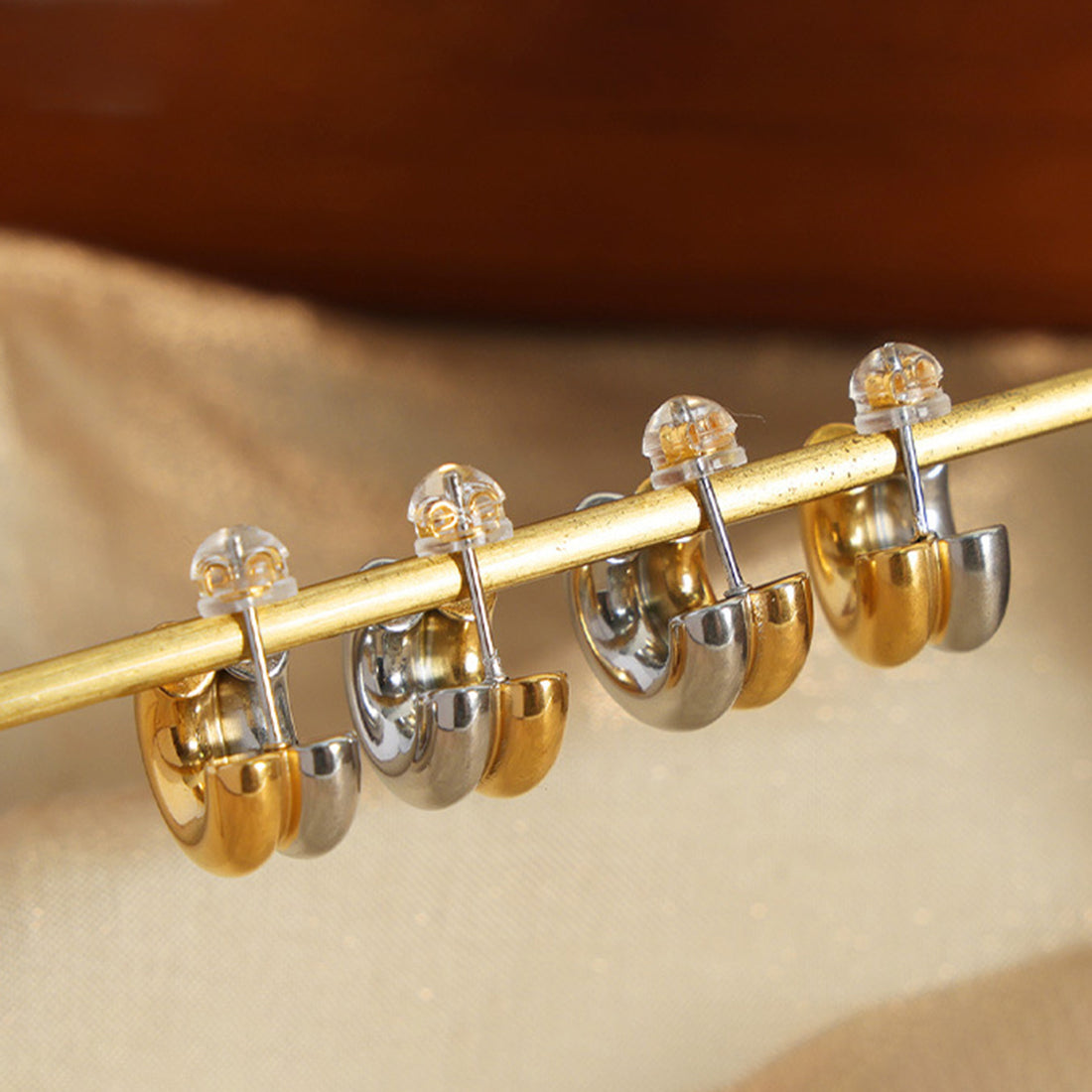 18K Gold-Plated C-Hoop Earrings 