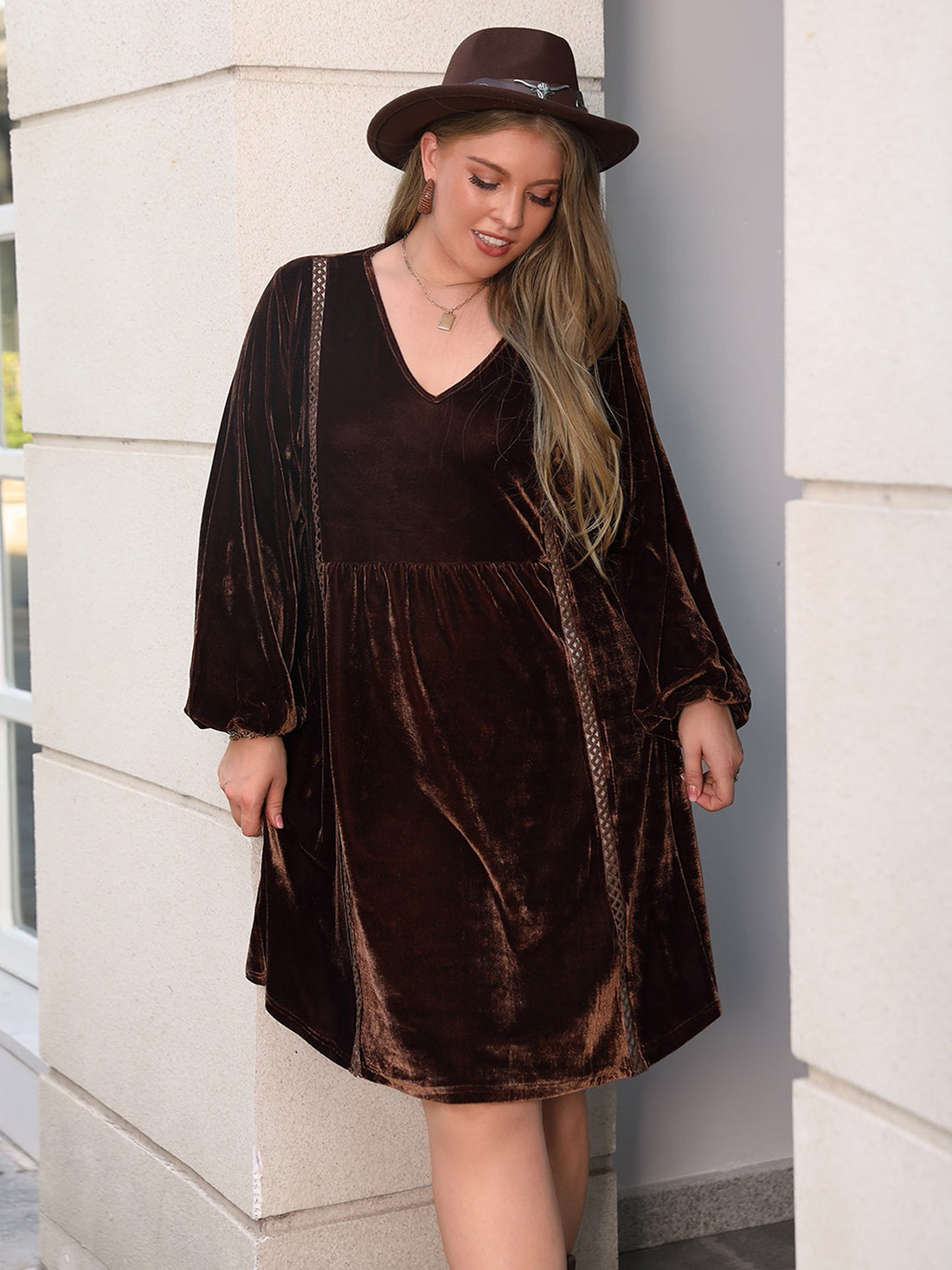 Plus Size V-Neck Balloon Sleeves Dress 