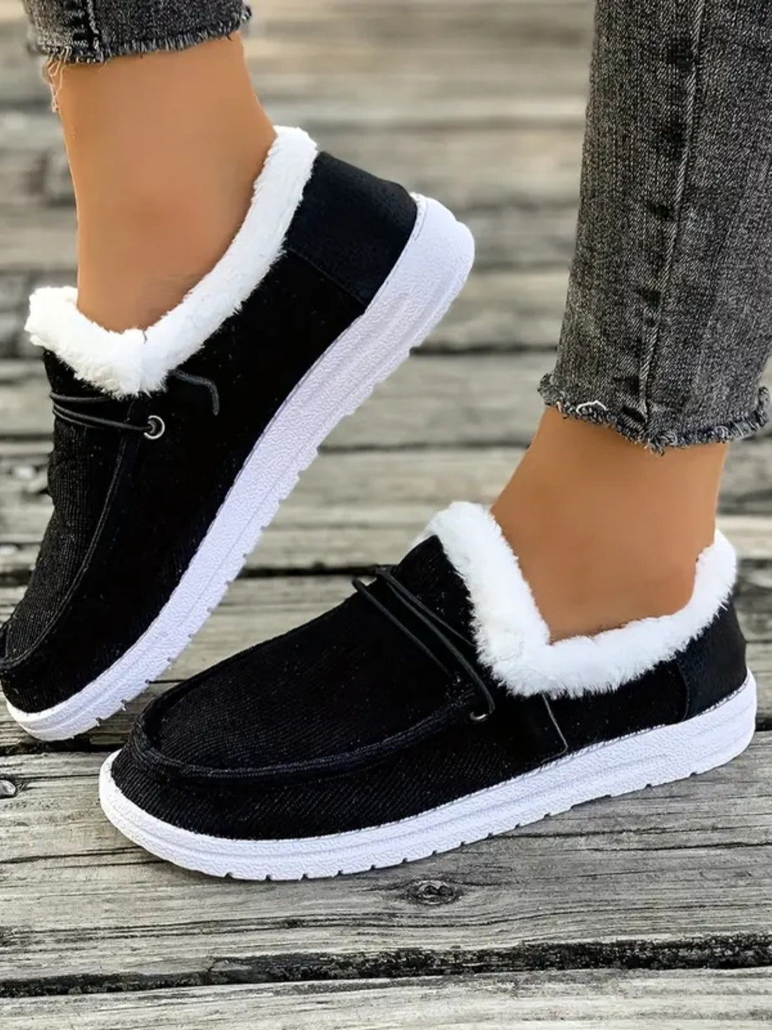 Fluff Round Toe Flat Slip-Ons 