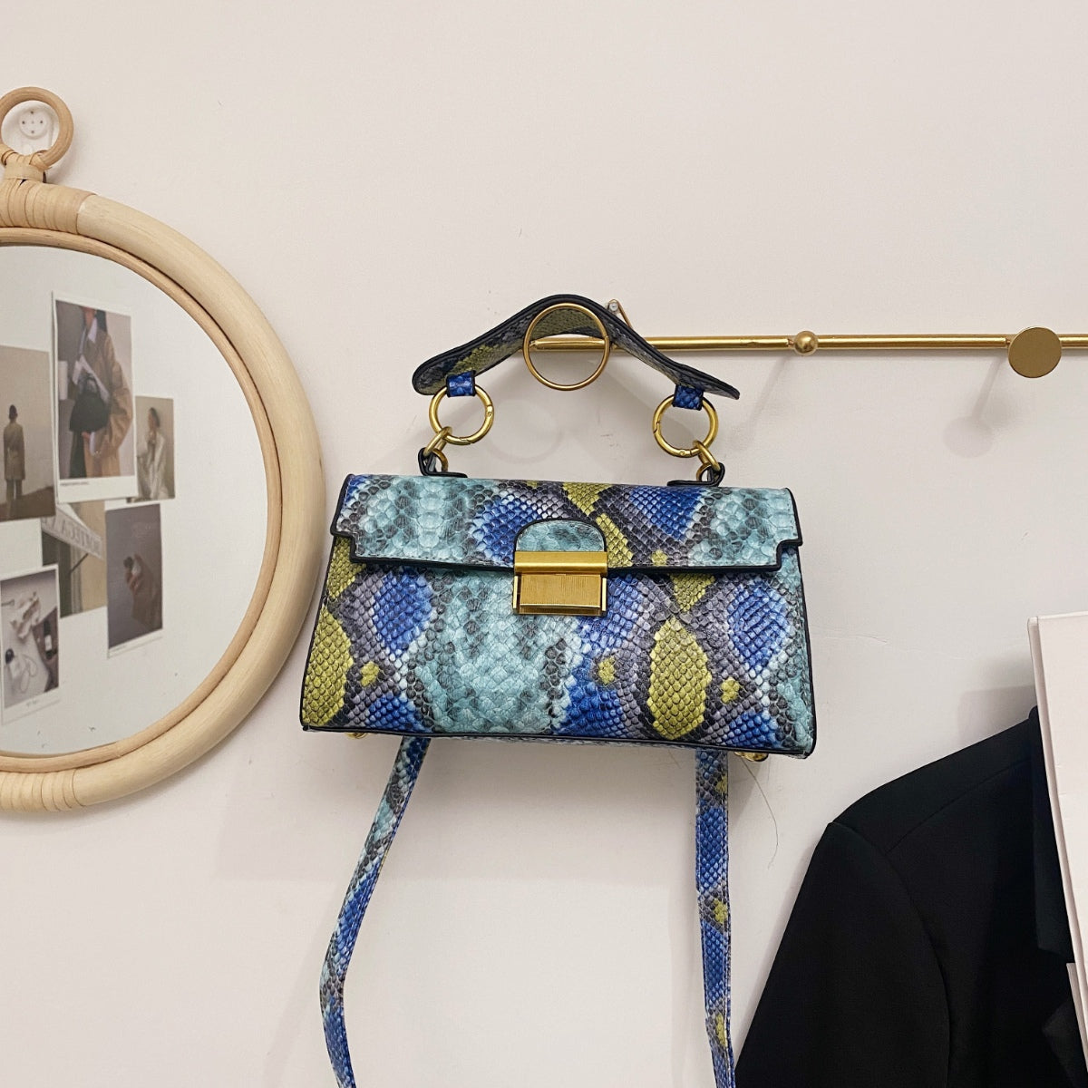 PU Leather Snakeskin Print Crossbody Bag 