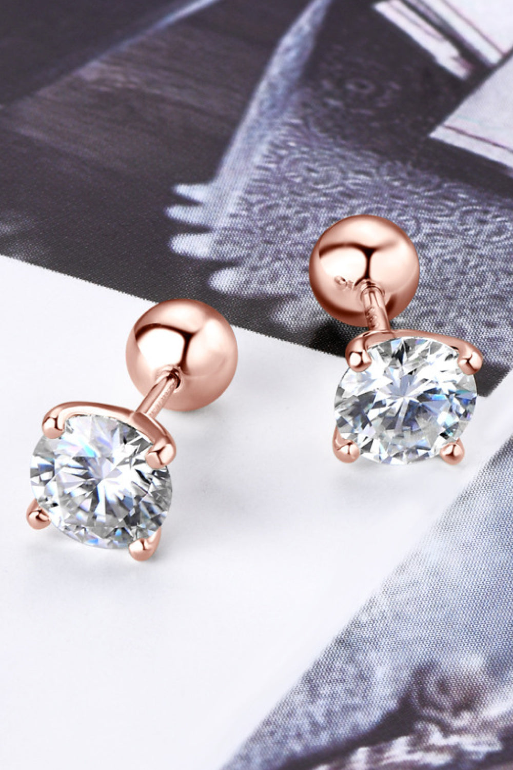 2 Carat Moissanite 925 Sterling Silver Stud Earrings 