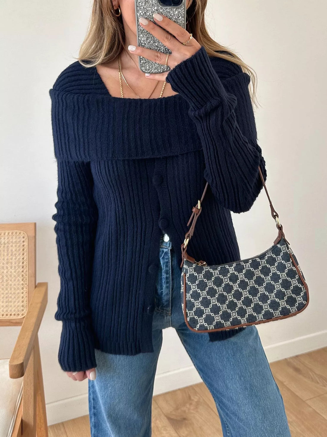 Textured Slit Front Long Sleeve Knit Top 