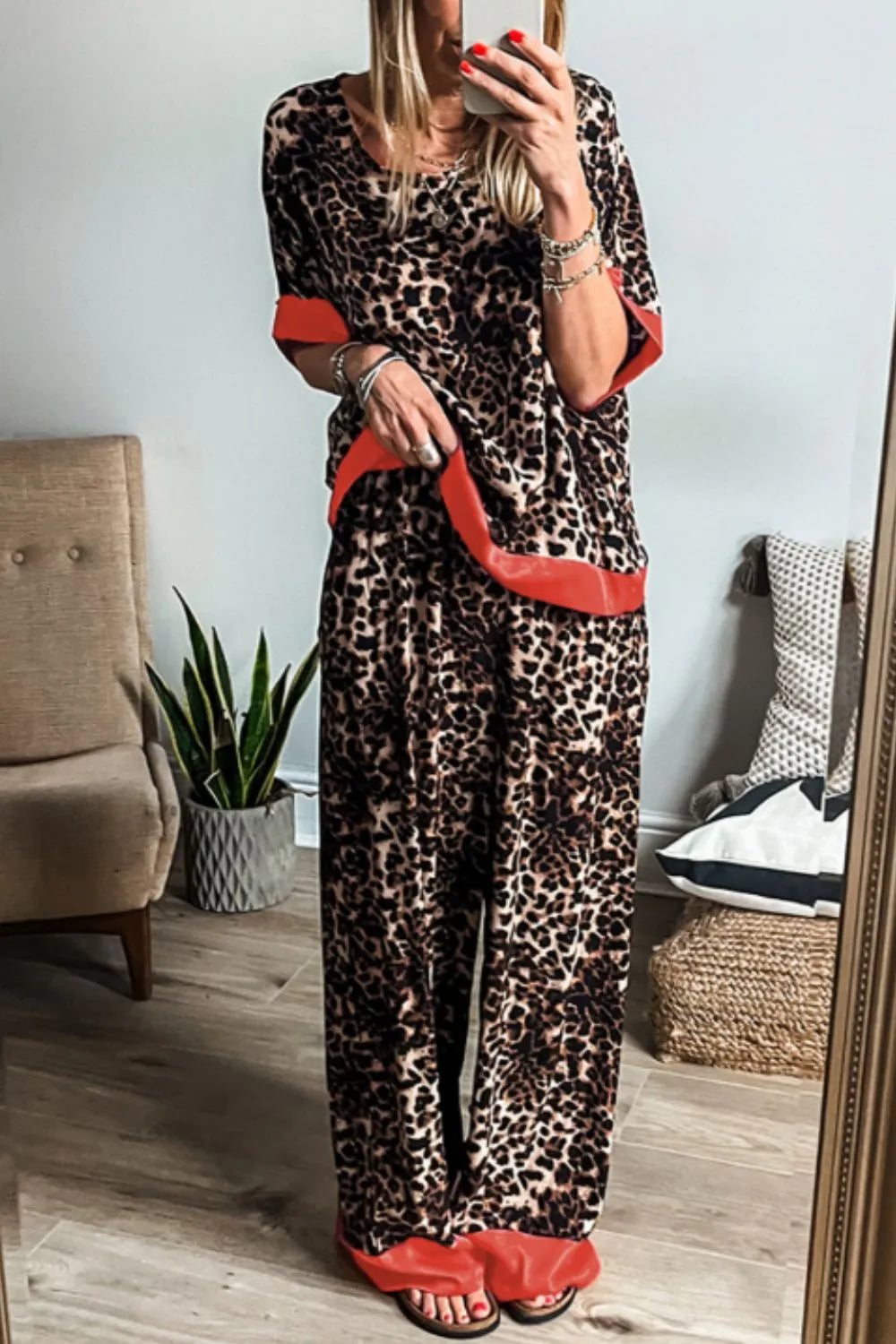 Contrast Trim Leopard Round Neck Top and Pants Lounge Set Lingerie & Nightwear
