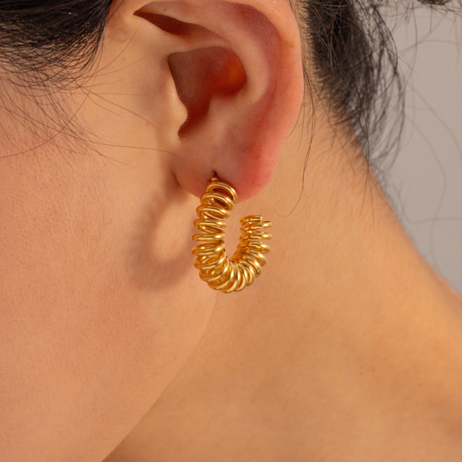 18K Gold-Plated Stainless Steel C-Hoop Earrings 