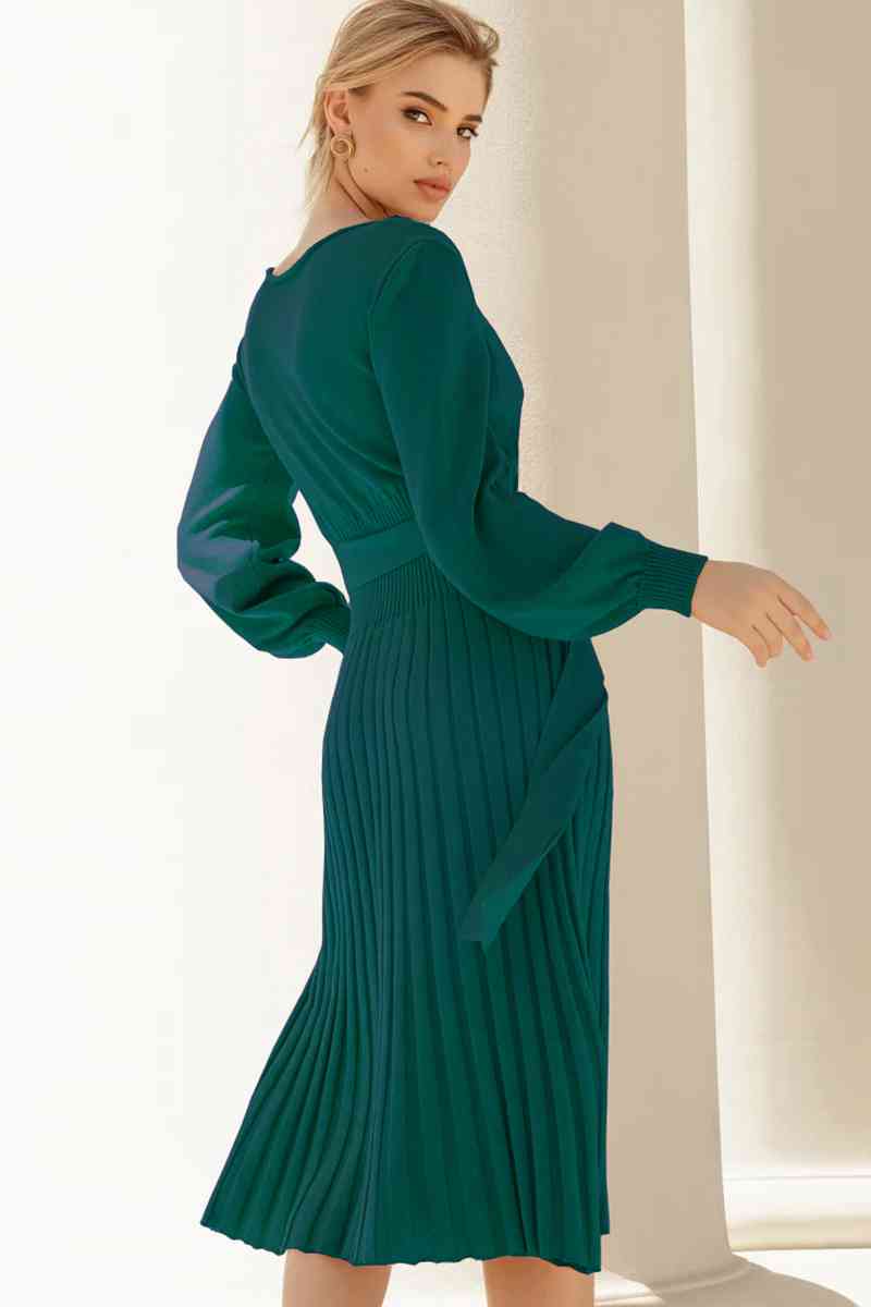 Round Neck Long Sleeve Pleated Sweater Dress Dresses