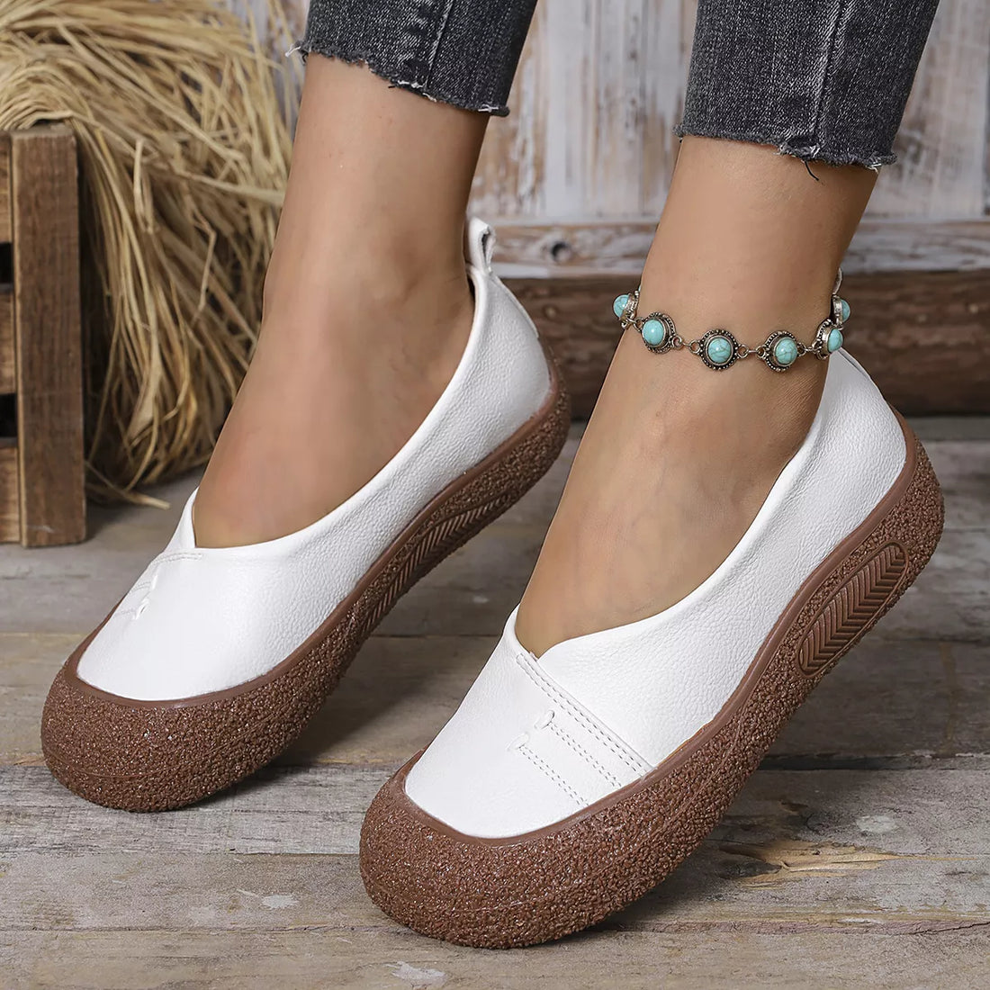 Round Toe Flats Slip-Ons 