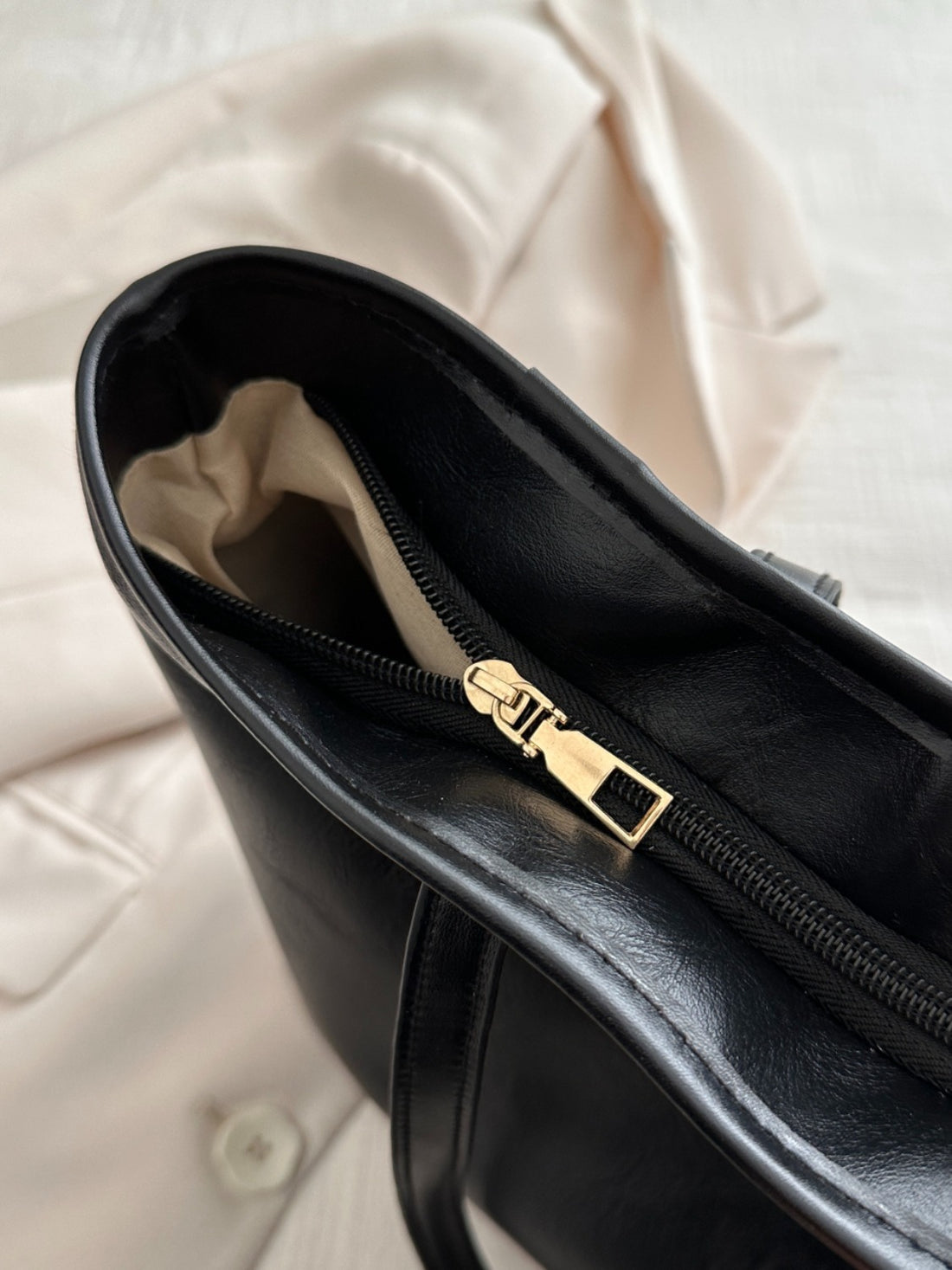 PU Leather Medium Shoulder Bag 