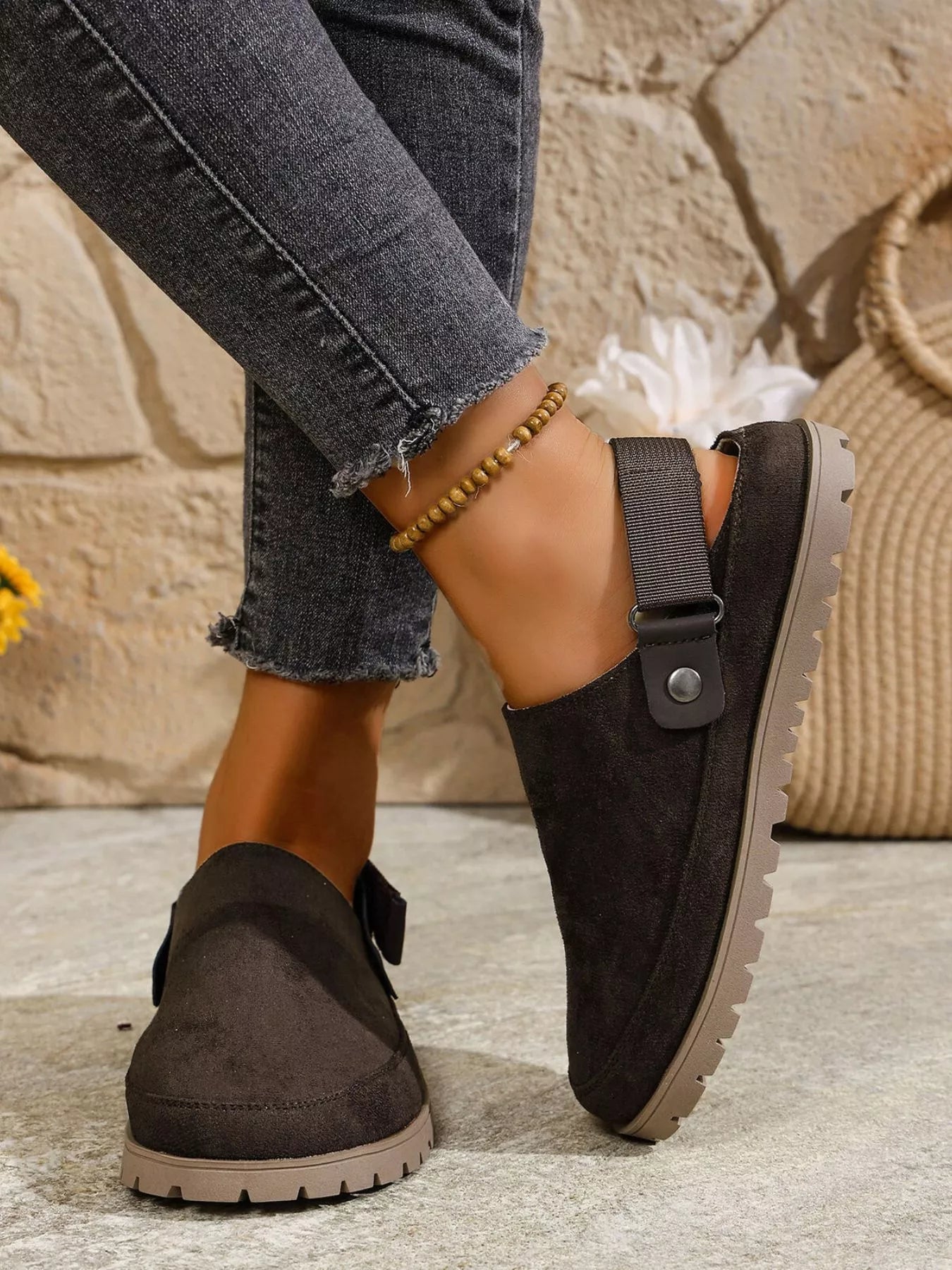 Round Toe Flats Slip-Ons 