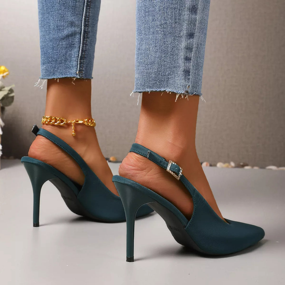 Point Toe Stiletto Pumps 