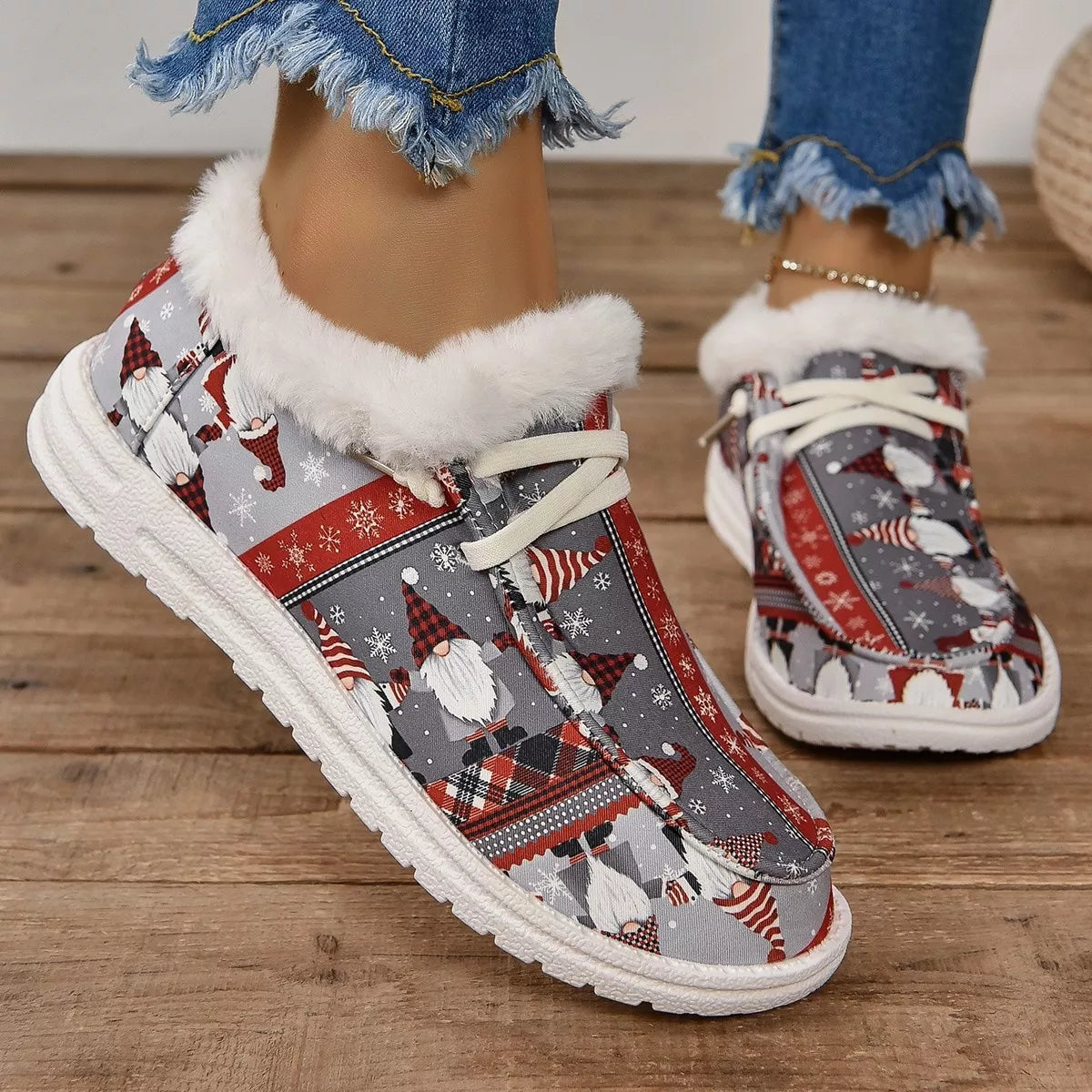 Christmas Print Round Toe Sneakers 