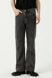 Mid Rise Jeans with Pockets 