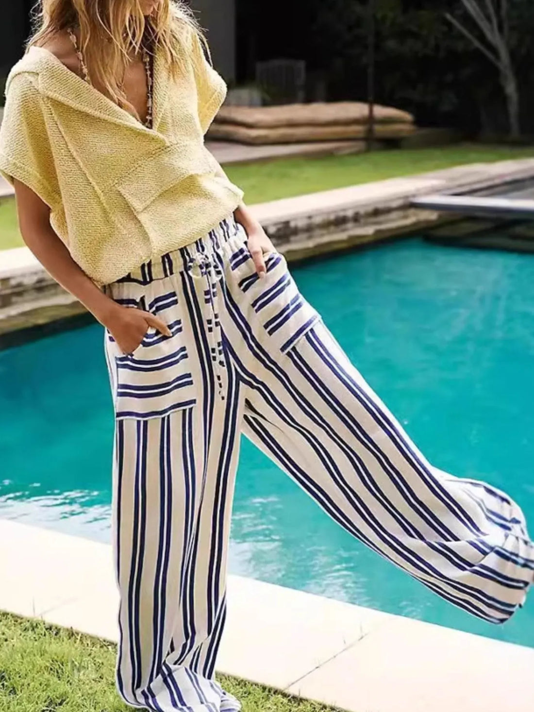Striped Wide-Leg Drawstring Pants 