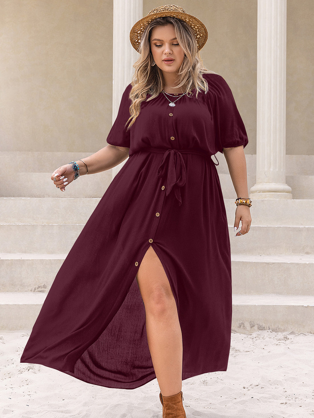 Plus Size Round Neck Half Sleeve Dress 