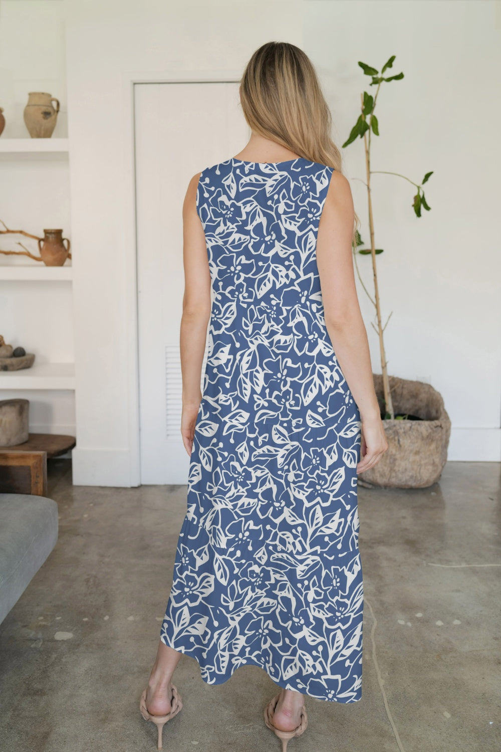 FAM-FAM Tiered Printed V-Neck Sleeveless Dress 