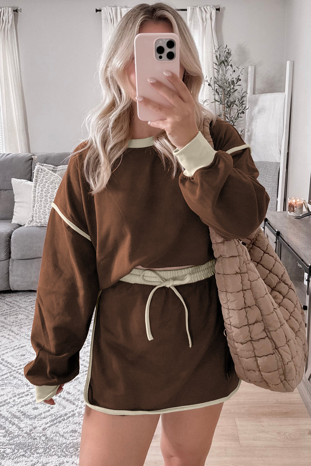 Evergreen Color Contrast Loose Pullover and Lace-up Waist Skort Set Two Piece Sets/Two Piece Dresses