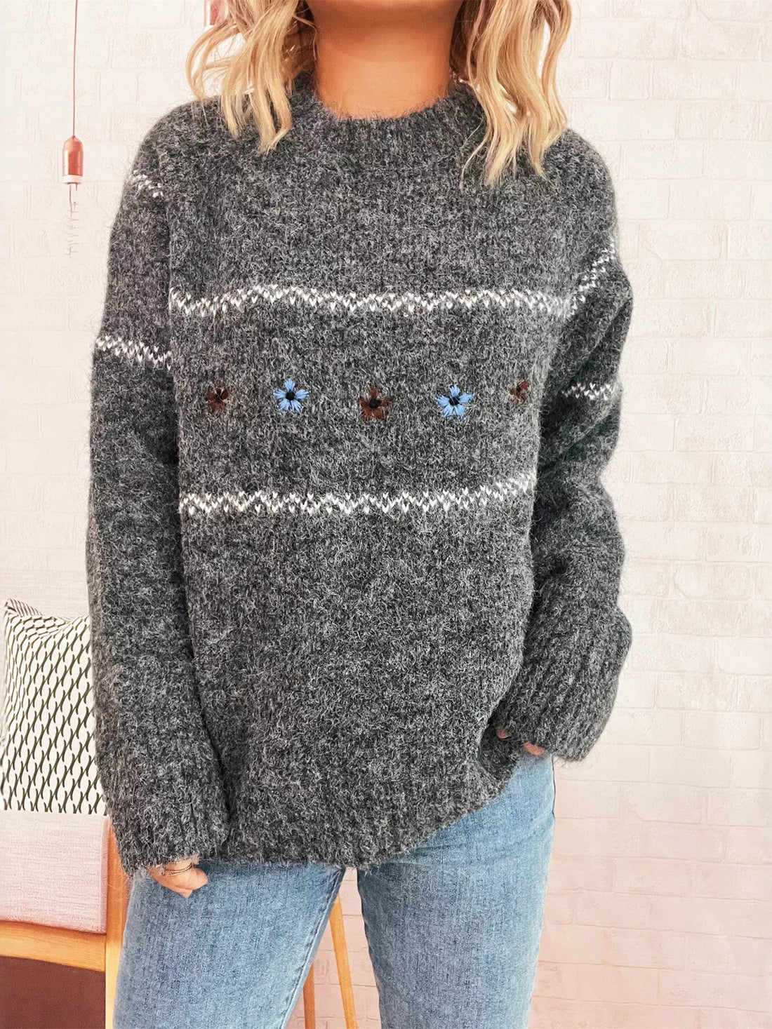 Ribbed Hem Flower Long Sleeve Sweater 