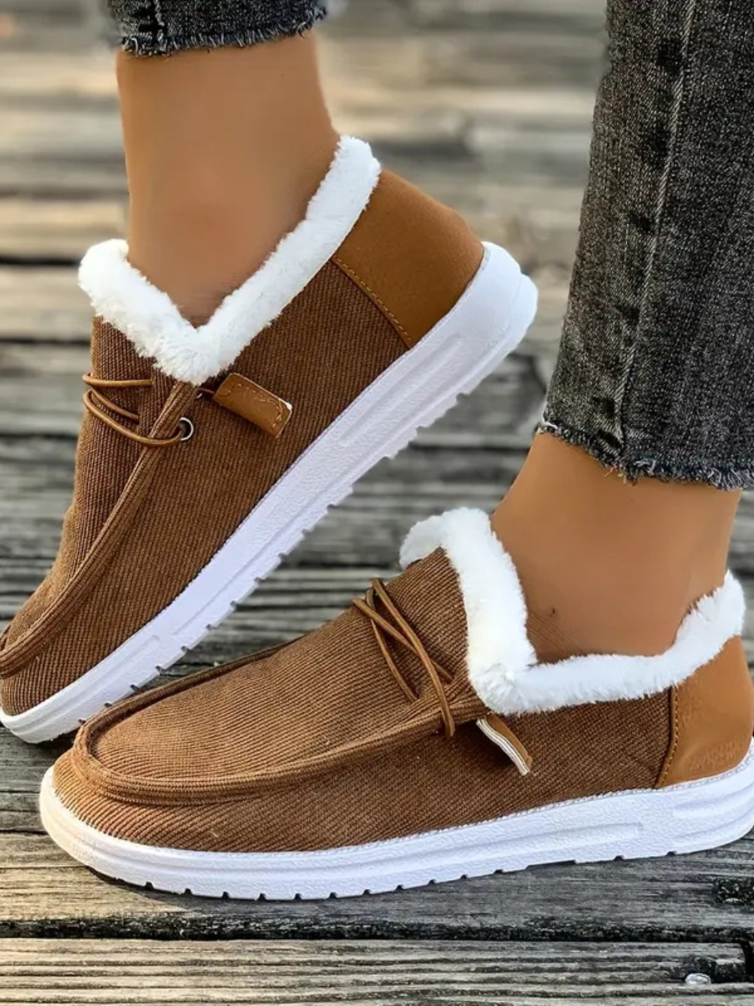 Fluff Round Toe Flat Slip-Ons 
