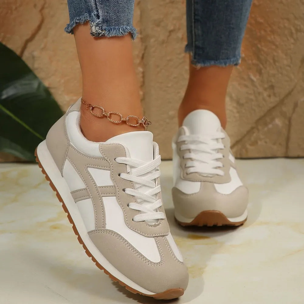 Contrast Lace Up Round Toe Sneakers 