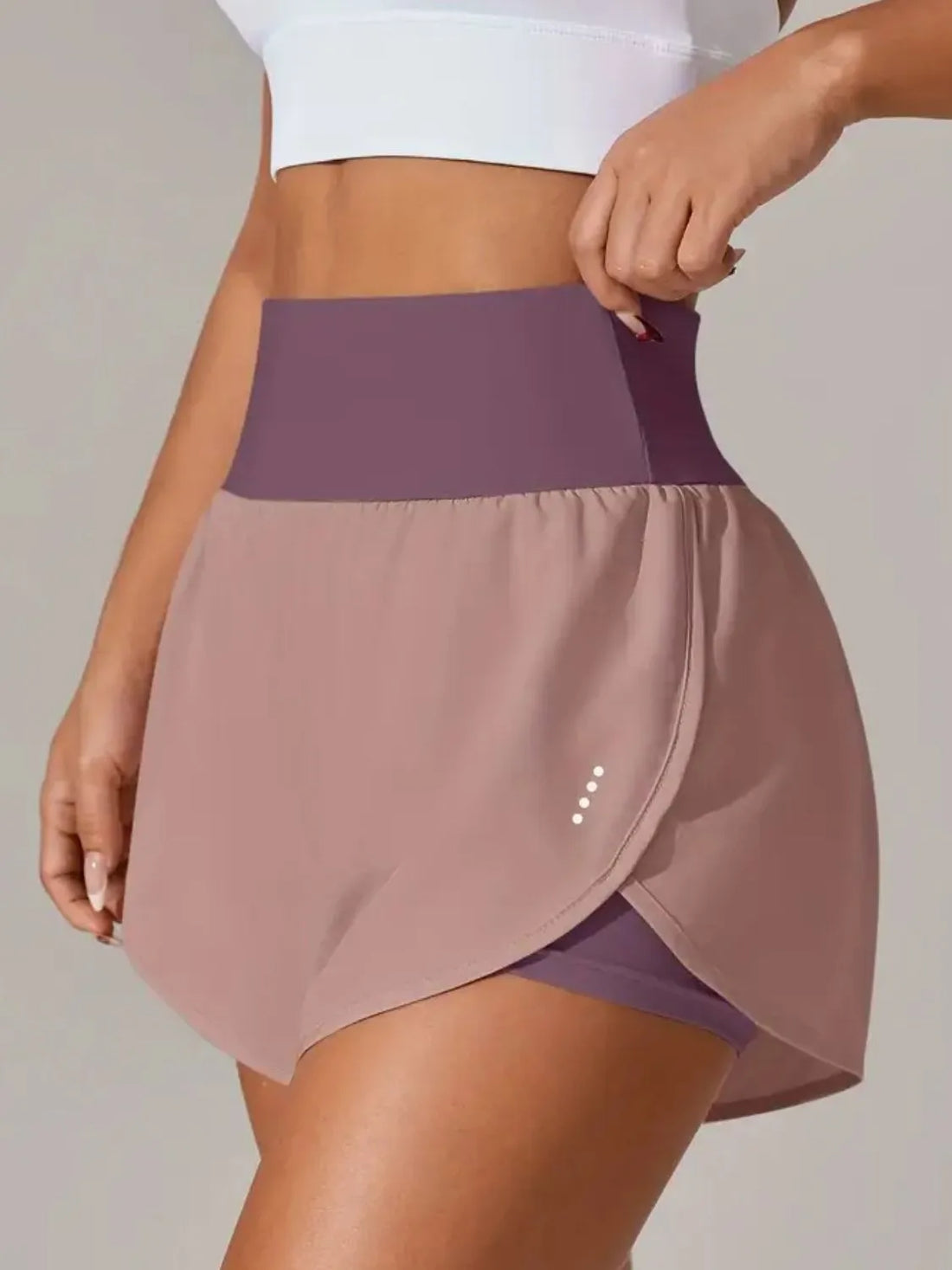 Pocketed High Waist Active Shorts 